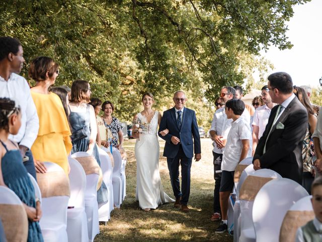 Le mariage de Olivier et Lola à Poitiers, Vienne 95