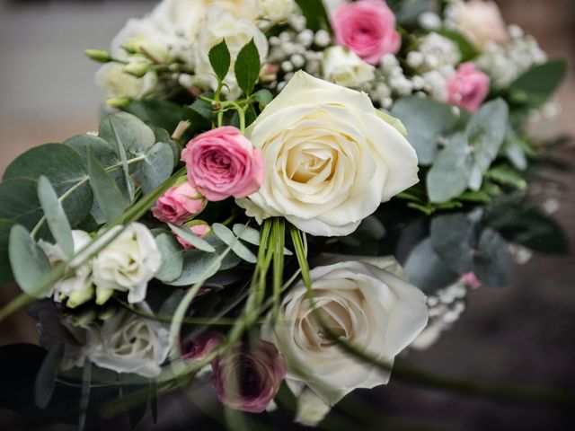 Le mariage de Christophe et Delphine à Saint-Maurice-en-Cotentin, Manche 18