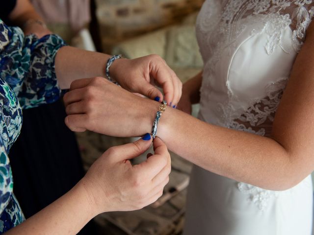 Le mariage de Christophe et Delphine à Saint-Maurice-en-Cotentin, Manche 35