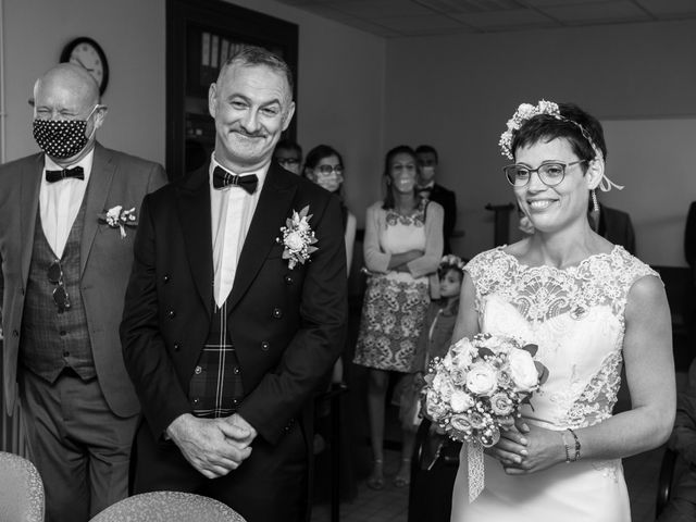 Le mariage de Christophe et Delphine à Saint-Maurice-en-Cotentin, Manche 67
