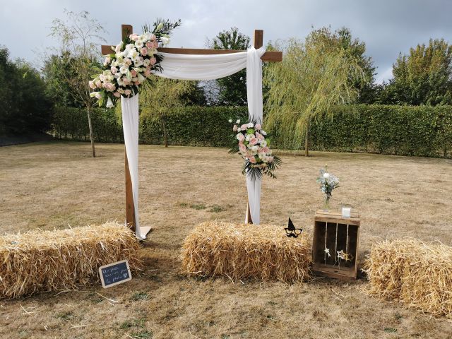 Le mariage de Camille et Florian  à Bretteville-sur-Laize, Calvados 6