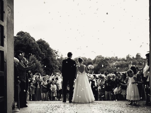 Le mariage de Camille et Florian  à Bretteville-sur-Laize, Calvados 2