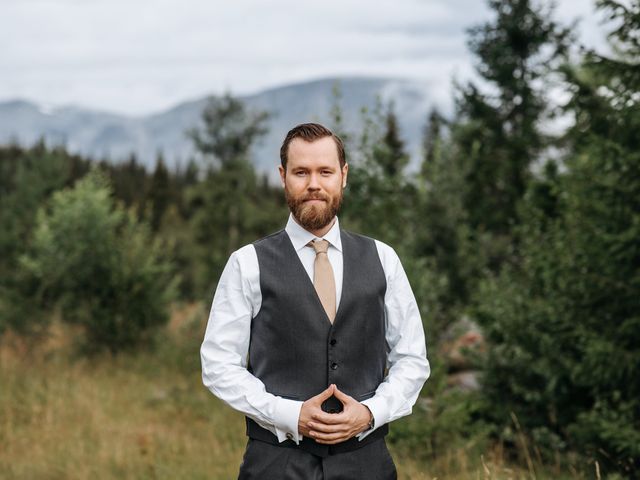 Le mariage de Pavel et Jasmine à Saint-Nicolas-la-Chapelle, Savoie 26