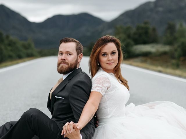 Le mariage de Pavel et Jasmine à Saint-Nicolas-la-Chapelle, Savoie 36