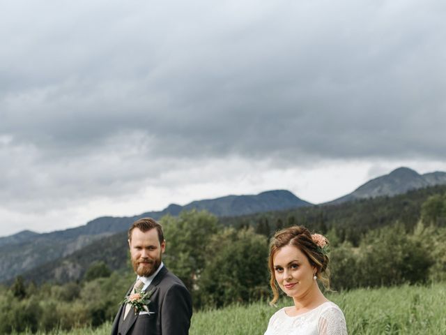 Le mariage de Pavel et Jasmine à Saint-Nicolas-la-Chapelle, Savoie 55
