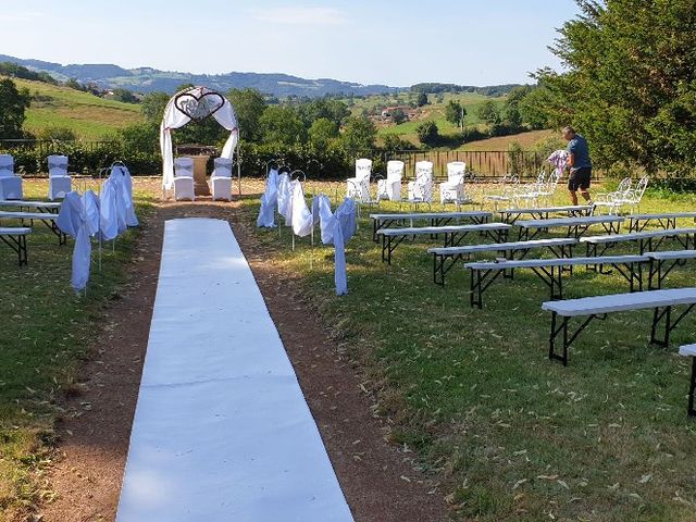 Le mariage de Cédric et Pauline à Saint-Laurent-de-Chamousset, Rhône 2