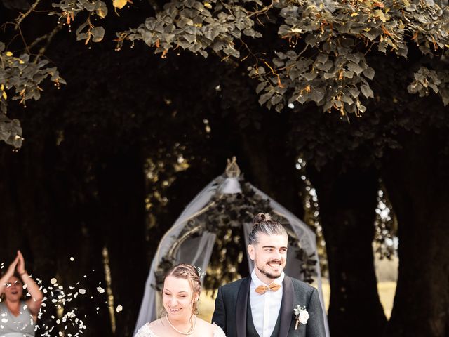 Le mariage de Geoffrey et Mathilde à Cordey, Calvados 44