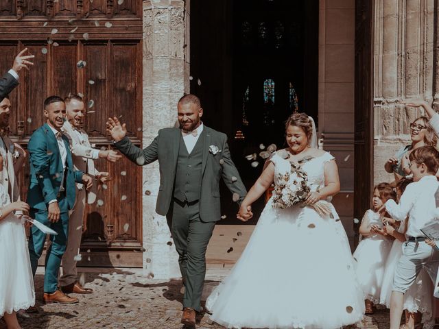 Le mariage de Damien et Naïs à Gisors, Eure 23