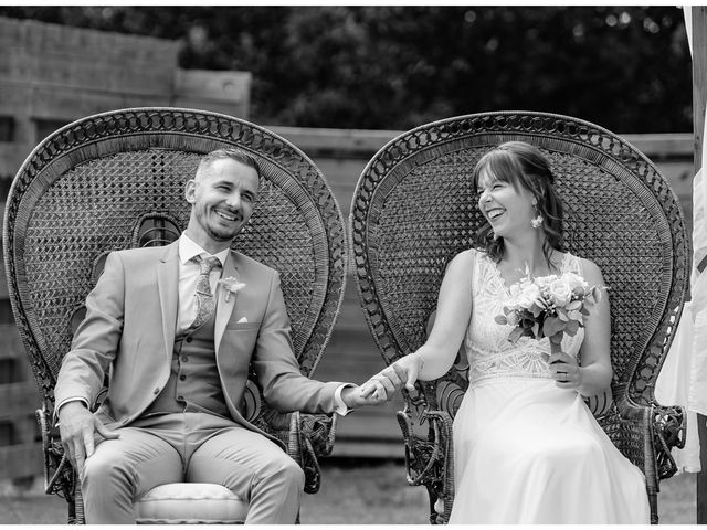 Le mariage de Kévin et Aude à Theix, Morbihan 35