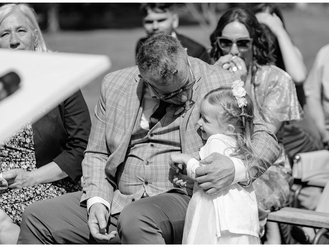 Le mariage de Kévin et Aude à Theix, Morbihan 38