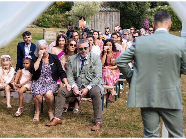 Le mariage de Kévin et Aude à Theix, Morbihan 43
