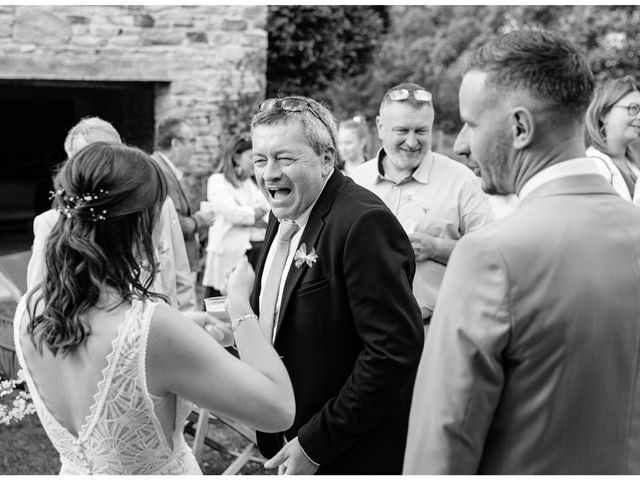 Le mariage de Kévin et Aude à Theix, Morbihan 65