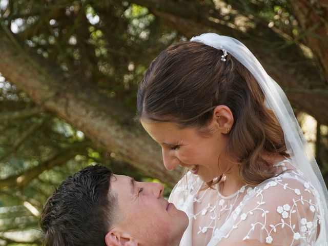 Le mariage de Nathan et Laurine à Domsure, Ain 3