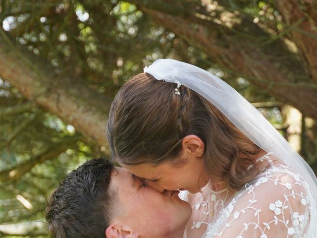 Le mariage de Nathan et Laurine à Domsure, Ain 4