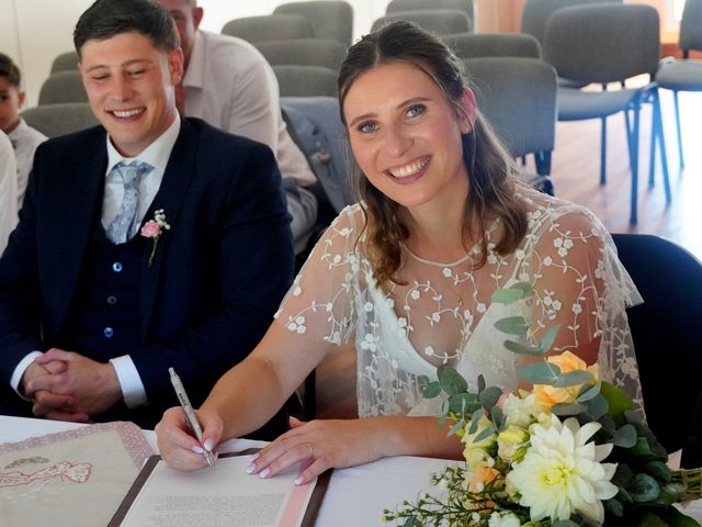 Le mariage de Nathan et Laurine à Domsure, Ain 2