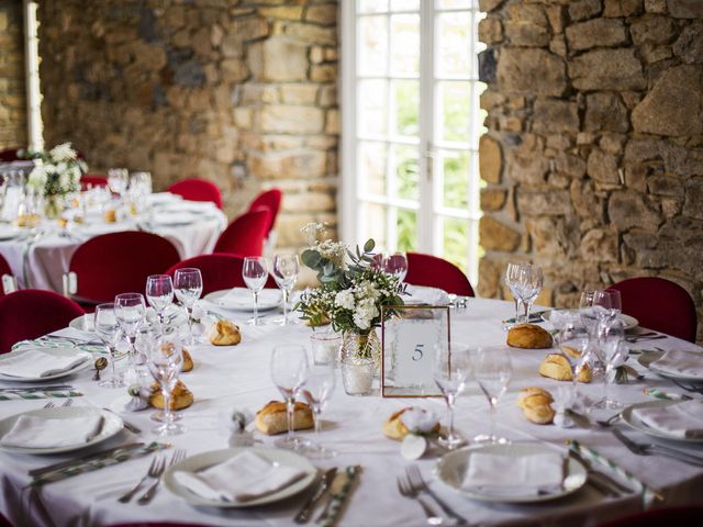 Le mariage de Paul et Pauline à Moncontour, Côtes d&apos;Armor 40