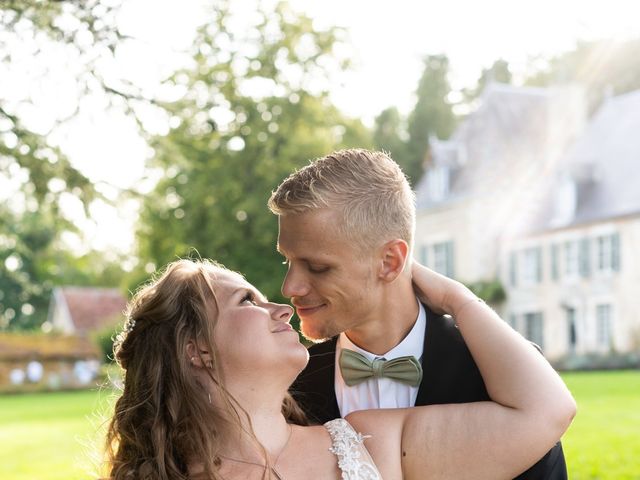 Le mariage de Corentin et Mélodie à Neuilly-en-Sancerre, Cher 4
