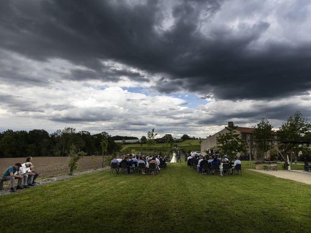 Le mariage de Romain et Agnès à Bouillé-Courdault, Vendée 24