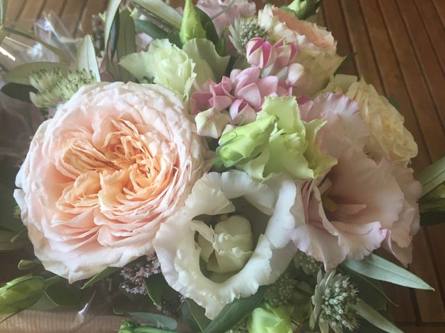 Le mariage de Guillaume et Katie à Port-en-Bessin-Huppain, Calvados 3