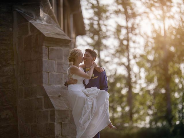 Le mariage de Romain et Laurene à Pecq, Hainaut 32