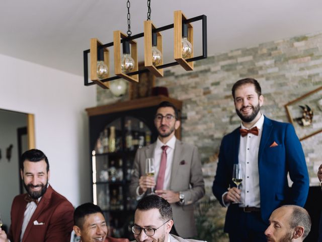 Le mariage de Kinan et Miray à Corcelles-en-Beaujolais, Rhône 12