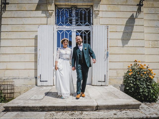 Le mariage de Erwan et Julie à Blésignac, Gironde 4