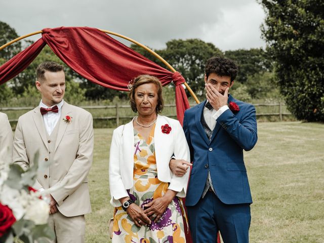 Le mariage de Théo et Margaux à Saint-Maurice-en-Cotentin, Manche 19