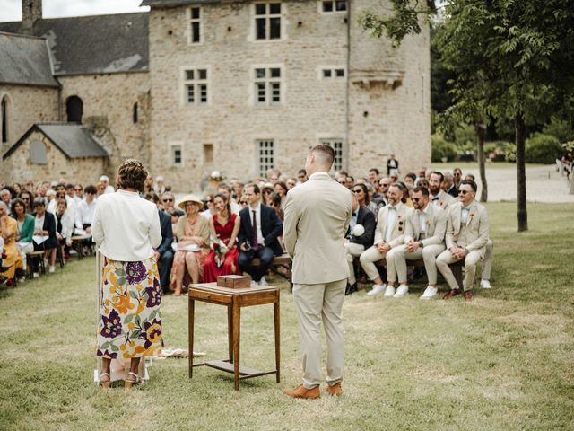 Le mariage de Théo et Margaux à Saint-Maurice-en-Cotentin, Manche 23