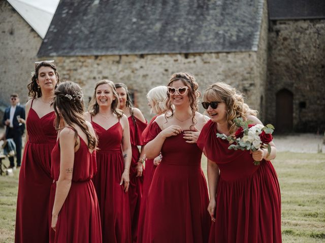 Le mariage de Théo et Margaux à Saint-Maurice-en-Cotentin, Manche 39