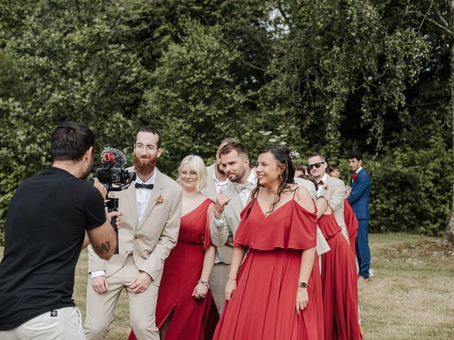 Le mariage de Théo et Margaux à Saint-Maurice-en-Cotentin, Manche 40