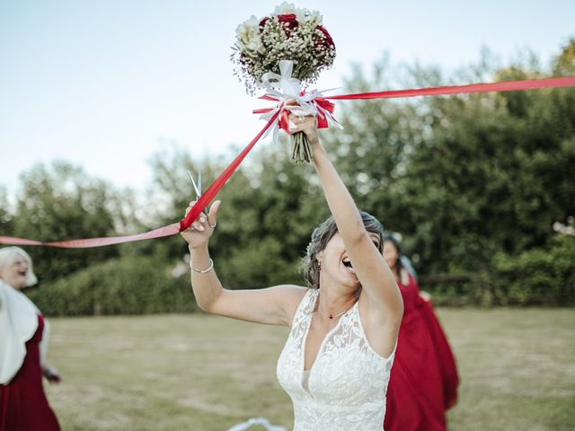 Le mariage de Théo et Margaux à Saint-Maurice-en-Cotentin, Manche 77