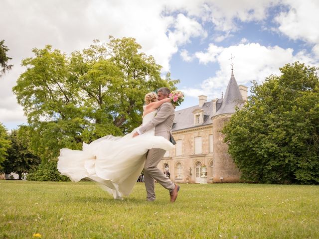 Le mariage de Romain et Lucie à Vézières, Vienne 8