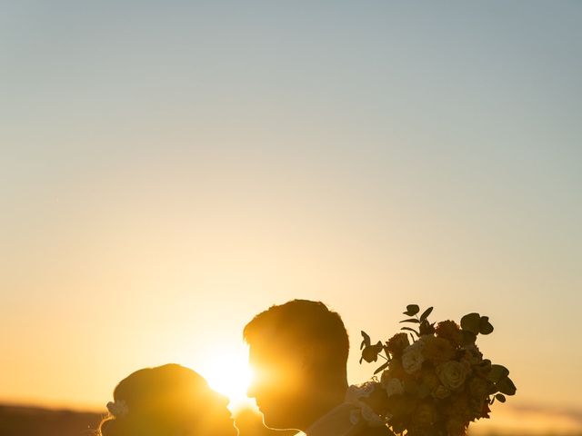 Le mariage de Gauthier et Lou à Pierrelatte, Drôme 327