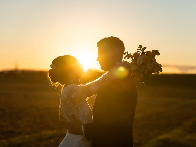 Le mariage de Gauthier et Lou à Pierrelatte, Drôme 331