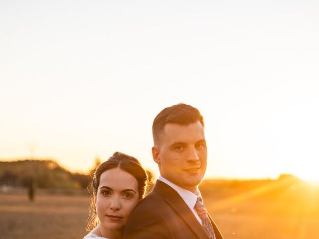 Le mariage de Gauthier et Lou à Pierrelatte, Drôme 347
