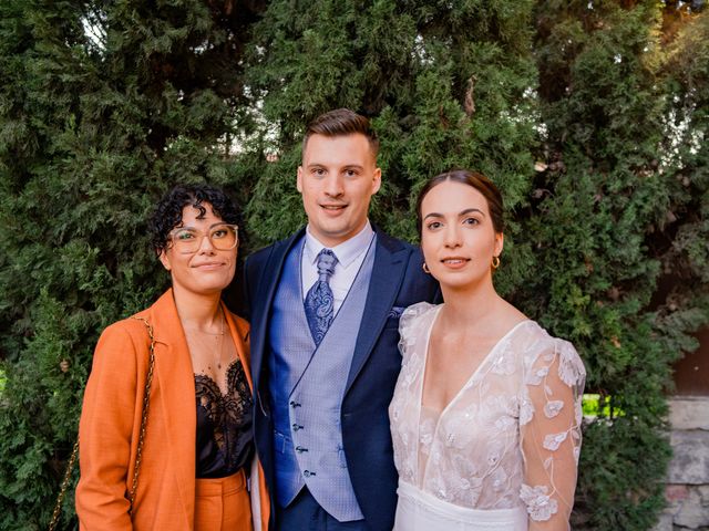 Le mariage de Gauthier et Lou à Pierrelatte, Drôme 363