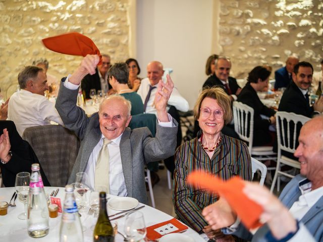 Le mariage de Gauthier et Lou à Pierrelatte, Drôme 450