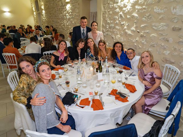 Le mariage de Gauthier et Lou à Pierrelatte, Drôme 497