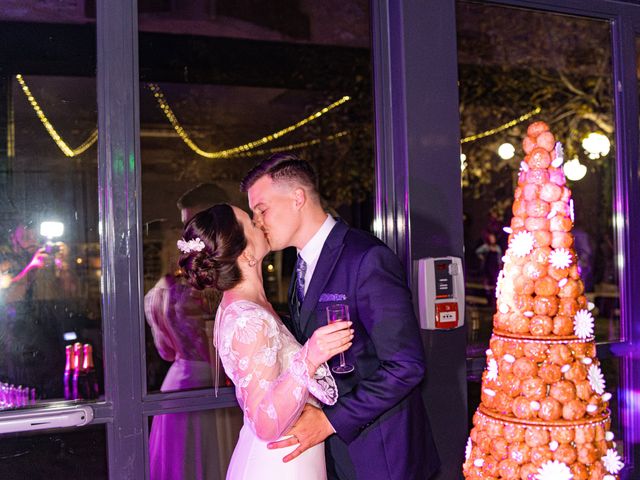 Le mariage de Gauthier et Lou à Pierrelatte, Drôme 539