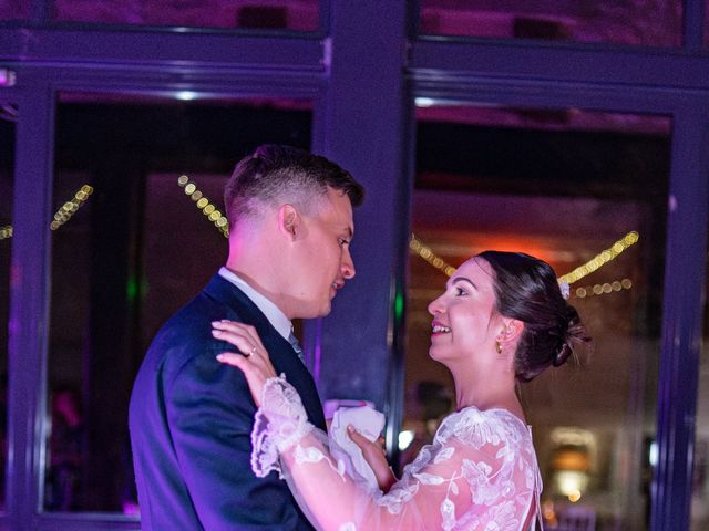 Le mariage de Gauthier et Lou à Pierrelatte, Drôme 548