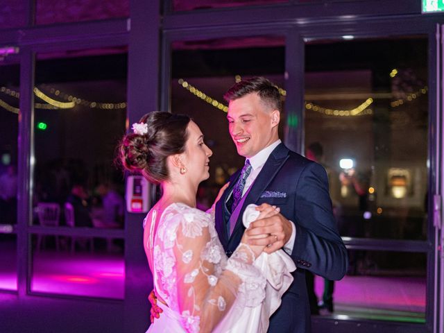 Le mariage de Gauthier et Lou à Pierrelatte, Drôme 550