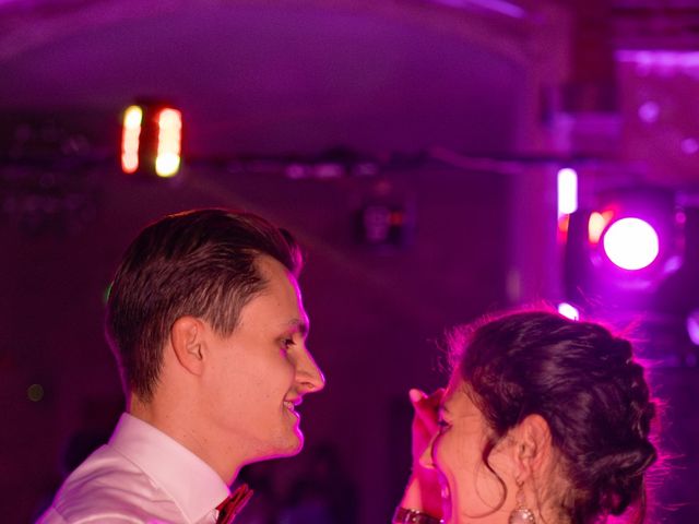 Le mariage de Gauthier et Lou à Pierrelatte, Drôme 555