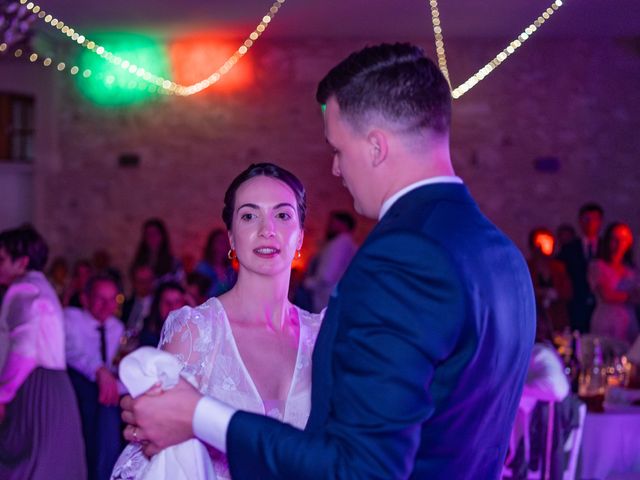 Le mariage de Gauthier et Lou à Pierrelatte, Drôme 560