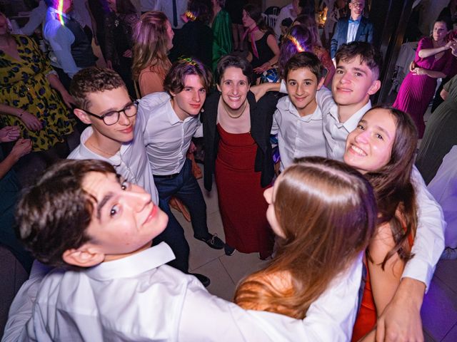 Le mariage de Gauthier et Lou à Pierrelatte, Drôme 608