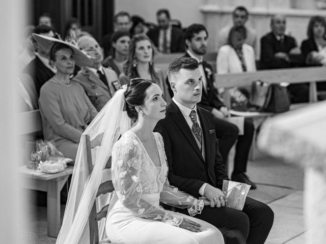 Le mariage de Gauthier et Lou à Pierrelatte, Drôme 700