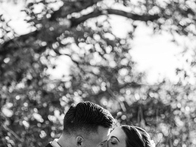 Le mariage de Gauthier et Lou à Pierrelatte, Drôme 713