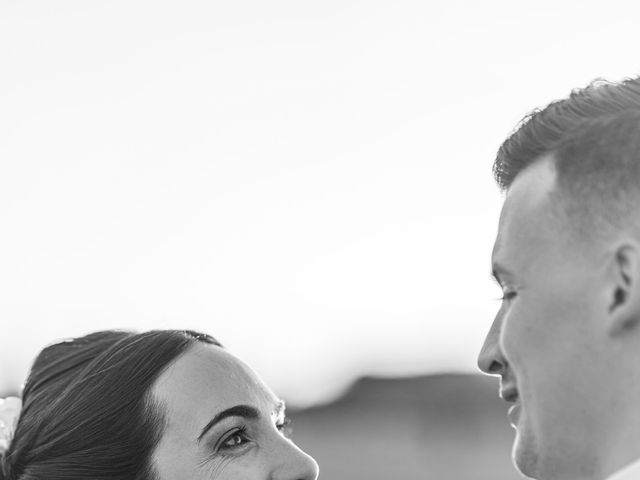 Le mariage de Gauthier et Lou à Pierrelatte, Drôme 720