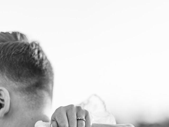 Le mariage de Gauthier et Lou à Pierrelatte, Drôme 722