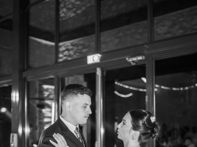 Le mariage de Gauthier et Lou à Pierrelatte, Drôme 742