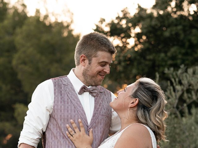 Le mariage de Florent et Caroline à Saint-Chaptes, Gard 4